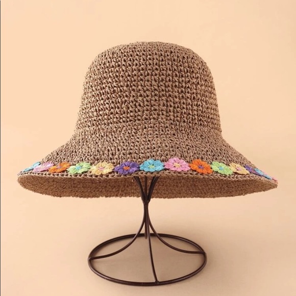 SOLD OUT Straw Hat 🌺 🌺🌺🌺🌺🌺 - Picture 2 of 7